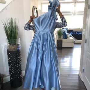 NEW Condition Formal/Prom Dress! High Low
